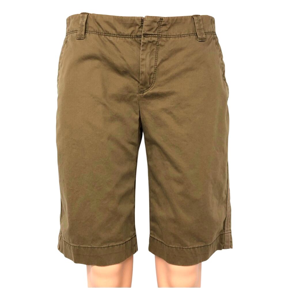 Gap Olive Khaki Bermuda Shorts Classic Relaxed Fit Pockets Front and Back
